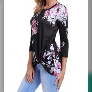 🌺 NWT!!! Black Floral Casual Shirt